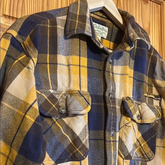 Cabela's Yellow and Purple Heavy Plaid Shirt - Picture 4 of 12